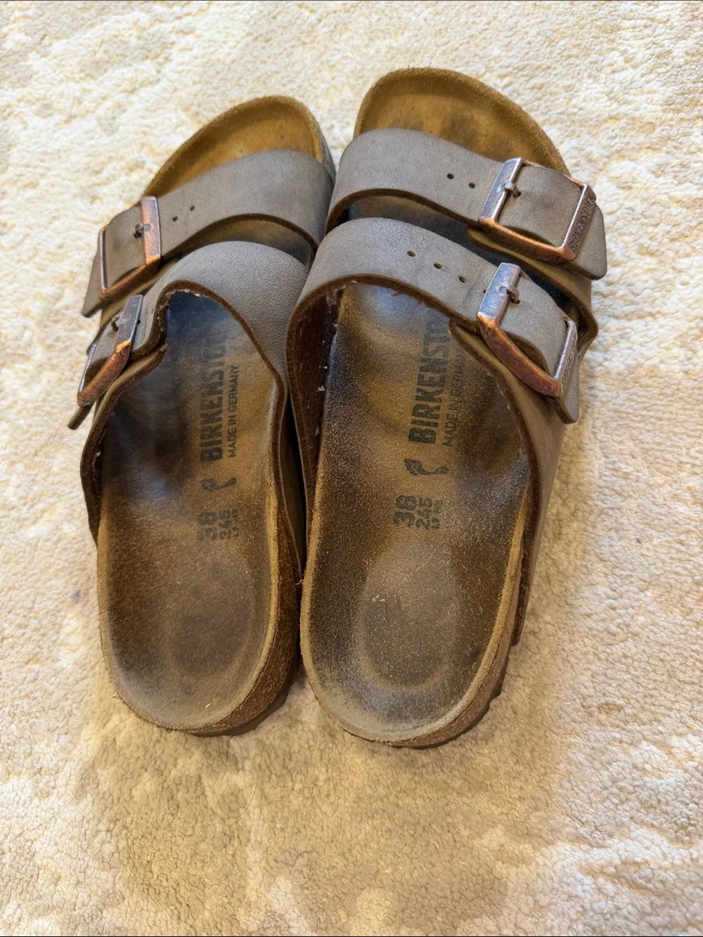 Birkenstock Arizona Size Women’s 7 Men’s 5